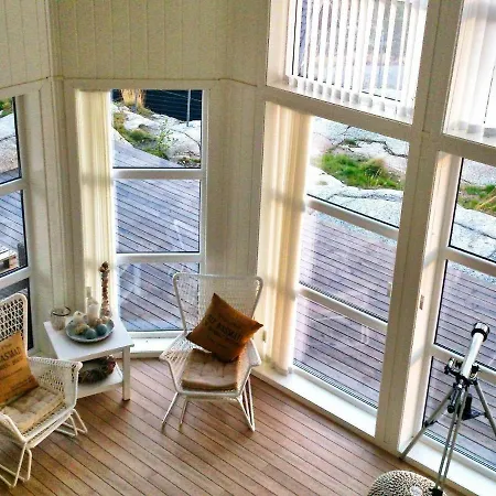 9 Person Holiday In Lyngdal Hébergement de vacances